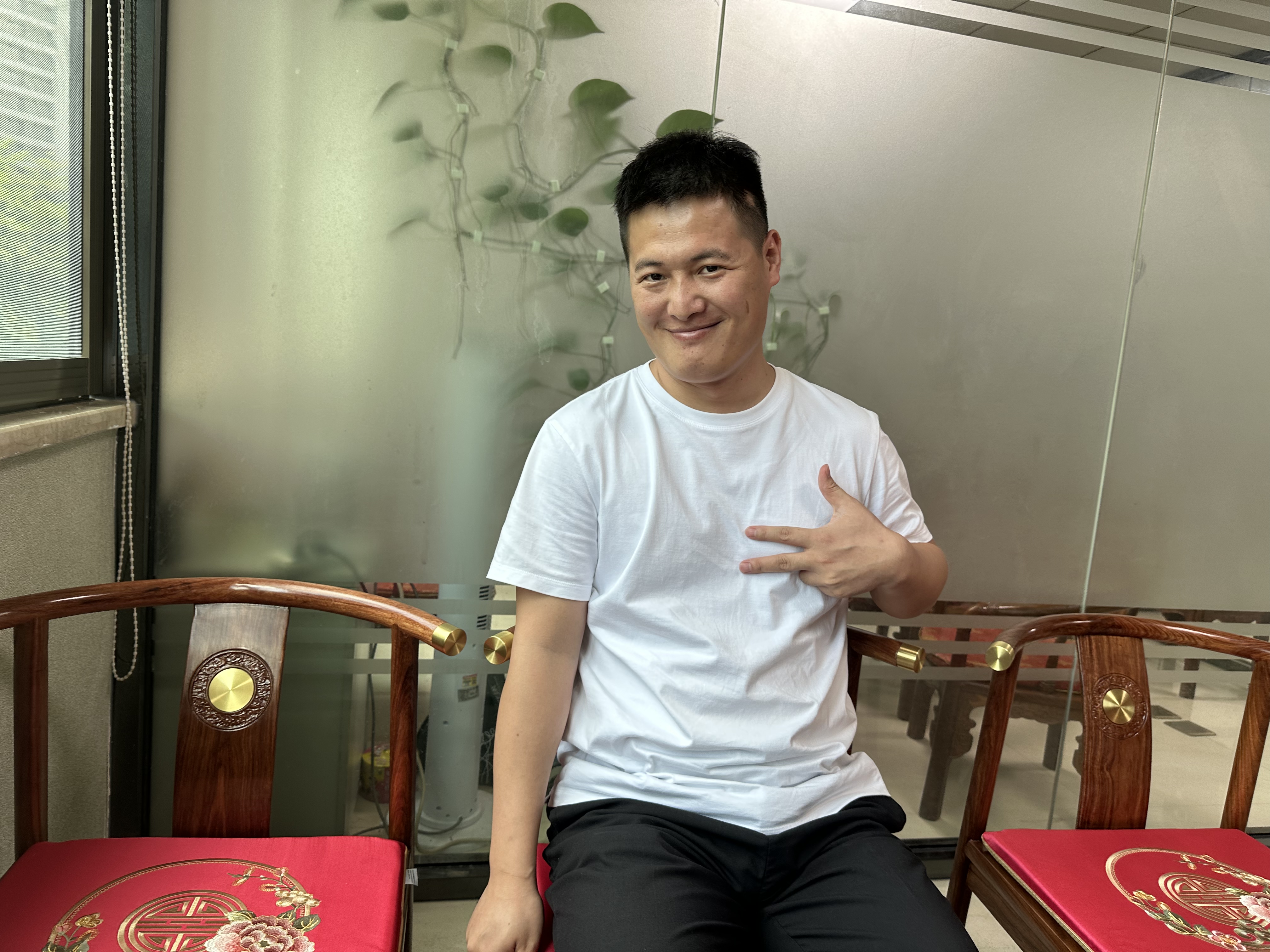 李培亮
